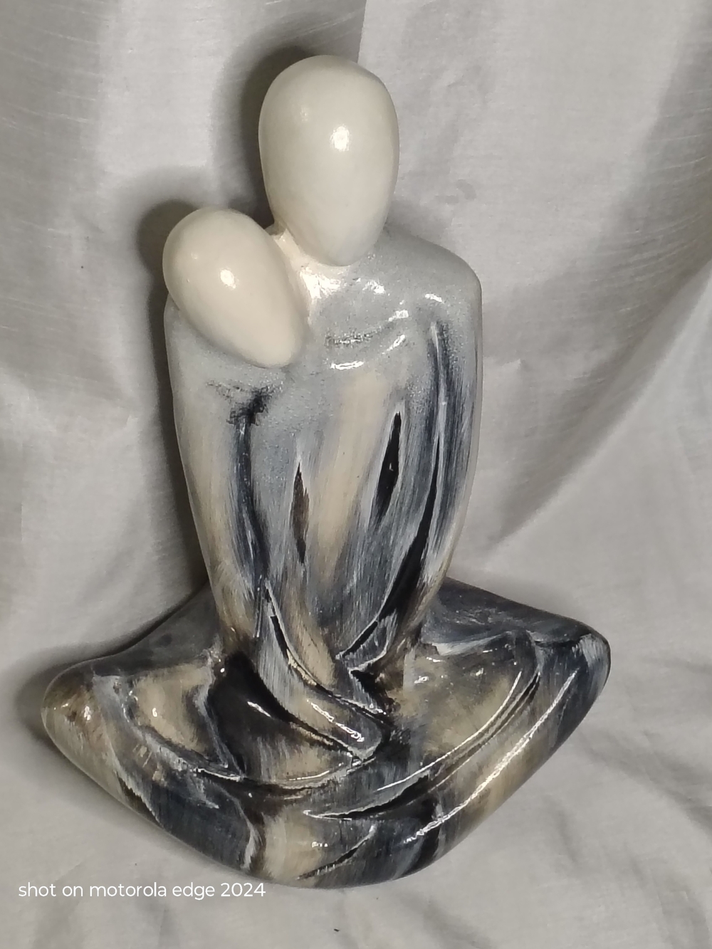 Vintage Heavy Ceramic Abstract Couple Hugging Statue Figurine